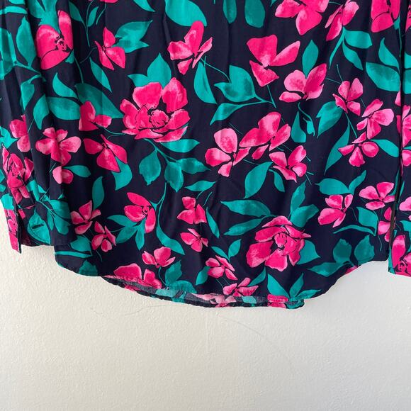 Talbots Size S/P Black Pink Green Floral blouse - Picture 4 of 9